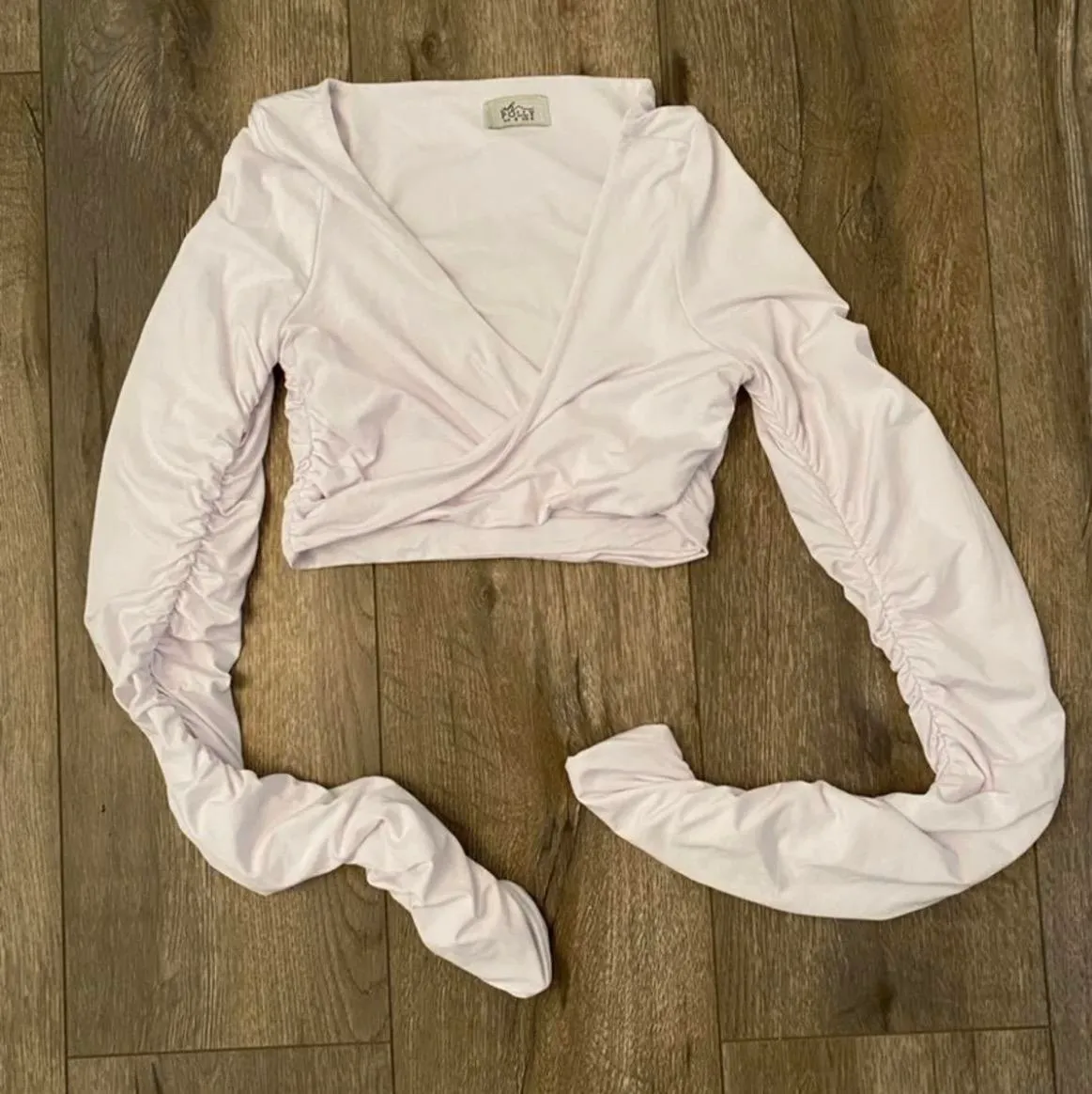 Feel The Ruche Long Sleeve Crop Top - Image 3