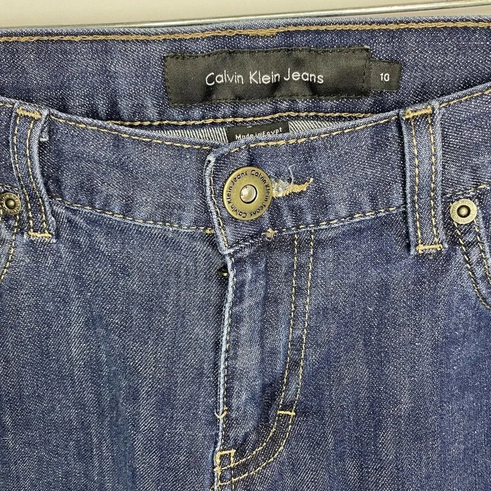 Calvin Klein Women's Size 10 (32x29) Flare Fit Mid Rise Stretch Denim Jeans - Image 3