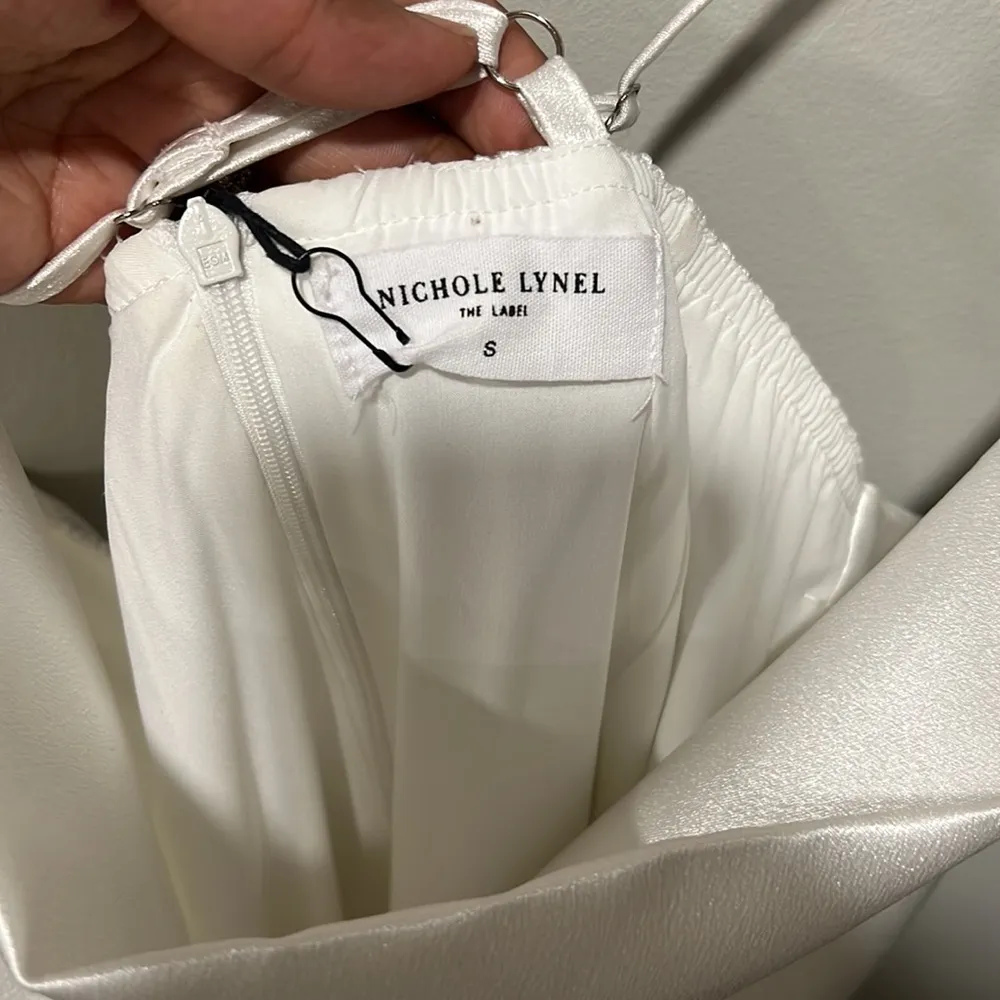 Nichole Lynel The Label Feather Trim Satin Cowl Neck White Dress NWT Size Small - Image 8