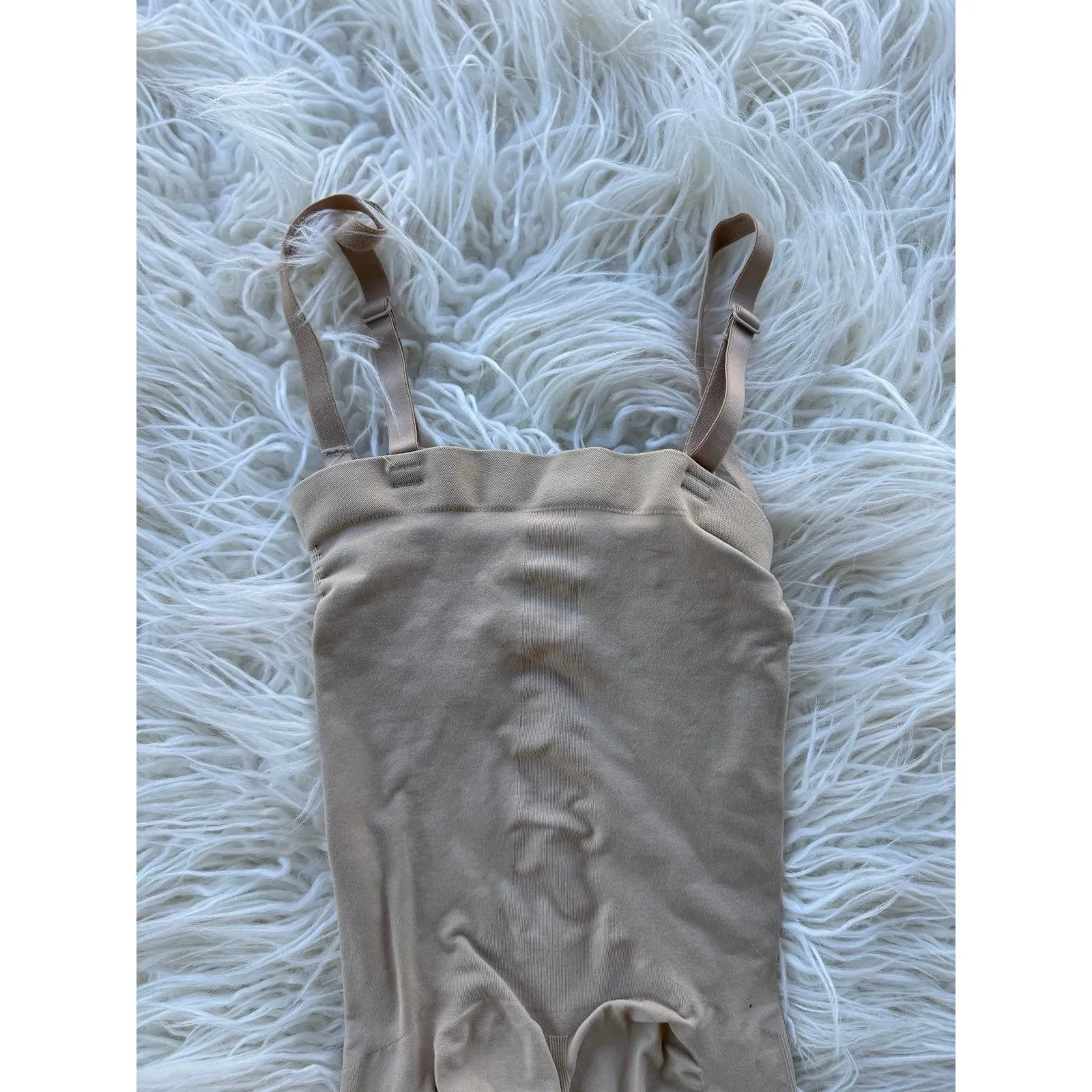 Skims Seamless Sculpt Strapless Shortie Bodysuit Clay 
Size Medium - Image 7