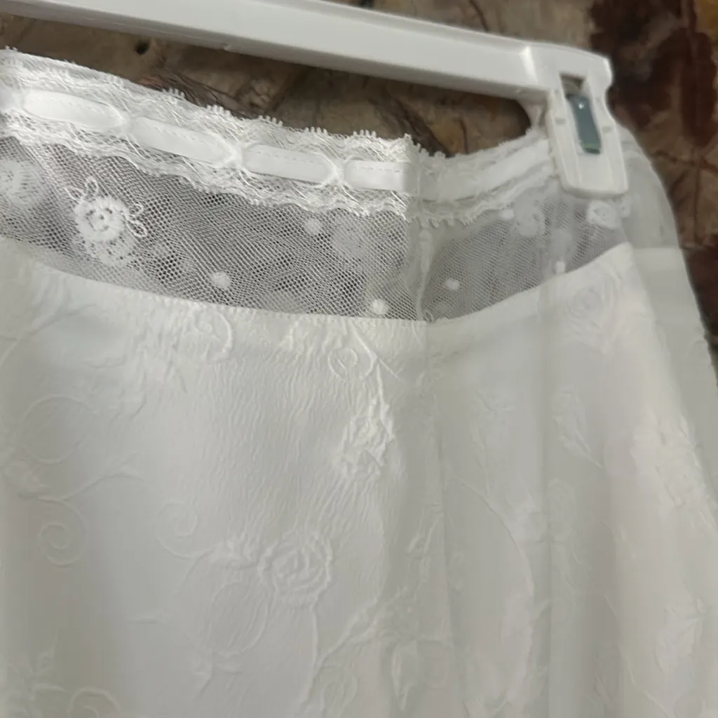 Commense Embroidered Lace - Image 5