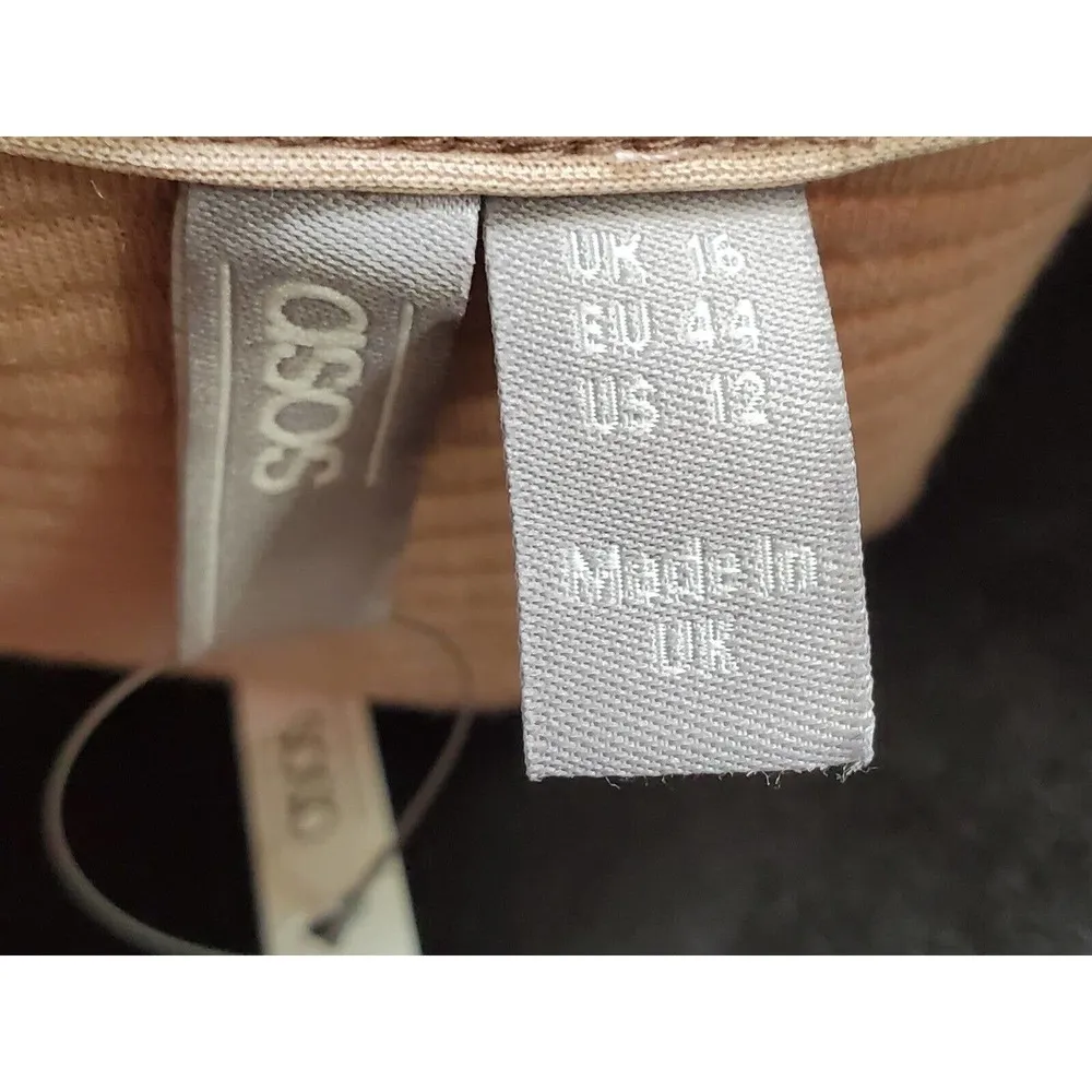 Asos Design 2 in 1 Rib Sweat Shirt With Giraffe Print Hem Size 12 - Image 9