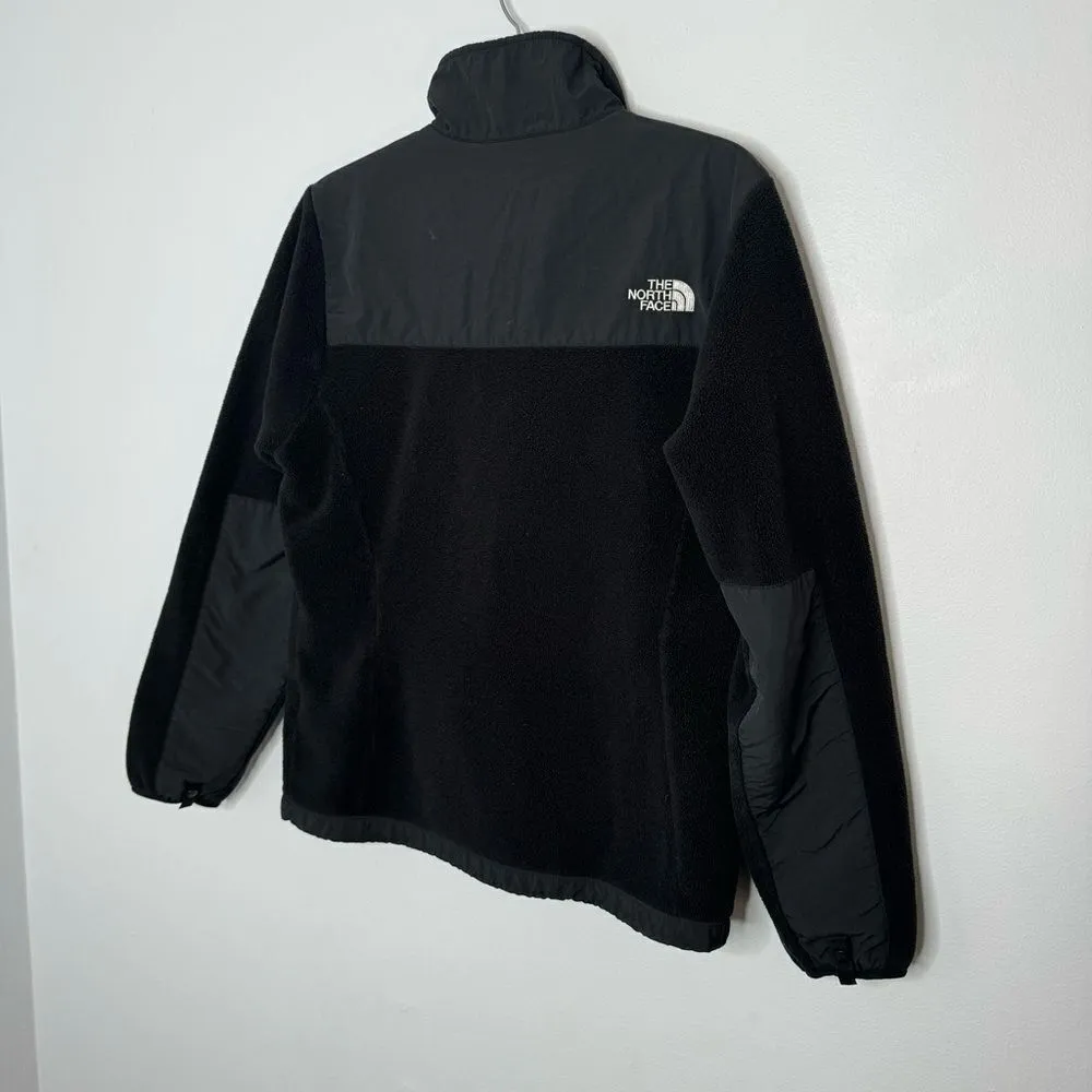 The North Face zip up jacket size medium - Image 6