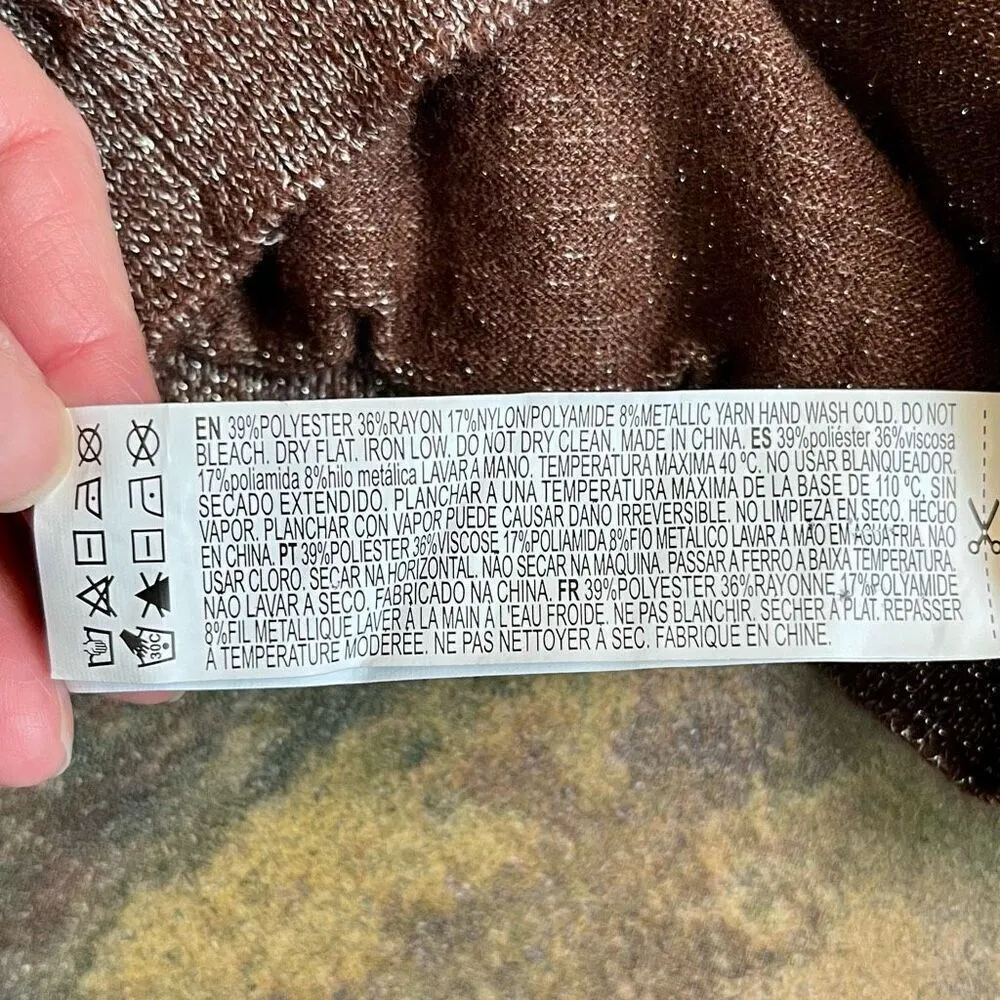 Forever 21 Metallic Knot Cropped Long Sleeve Sweater Medium - Image 7