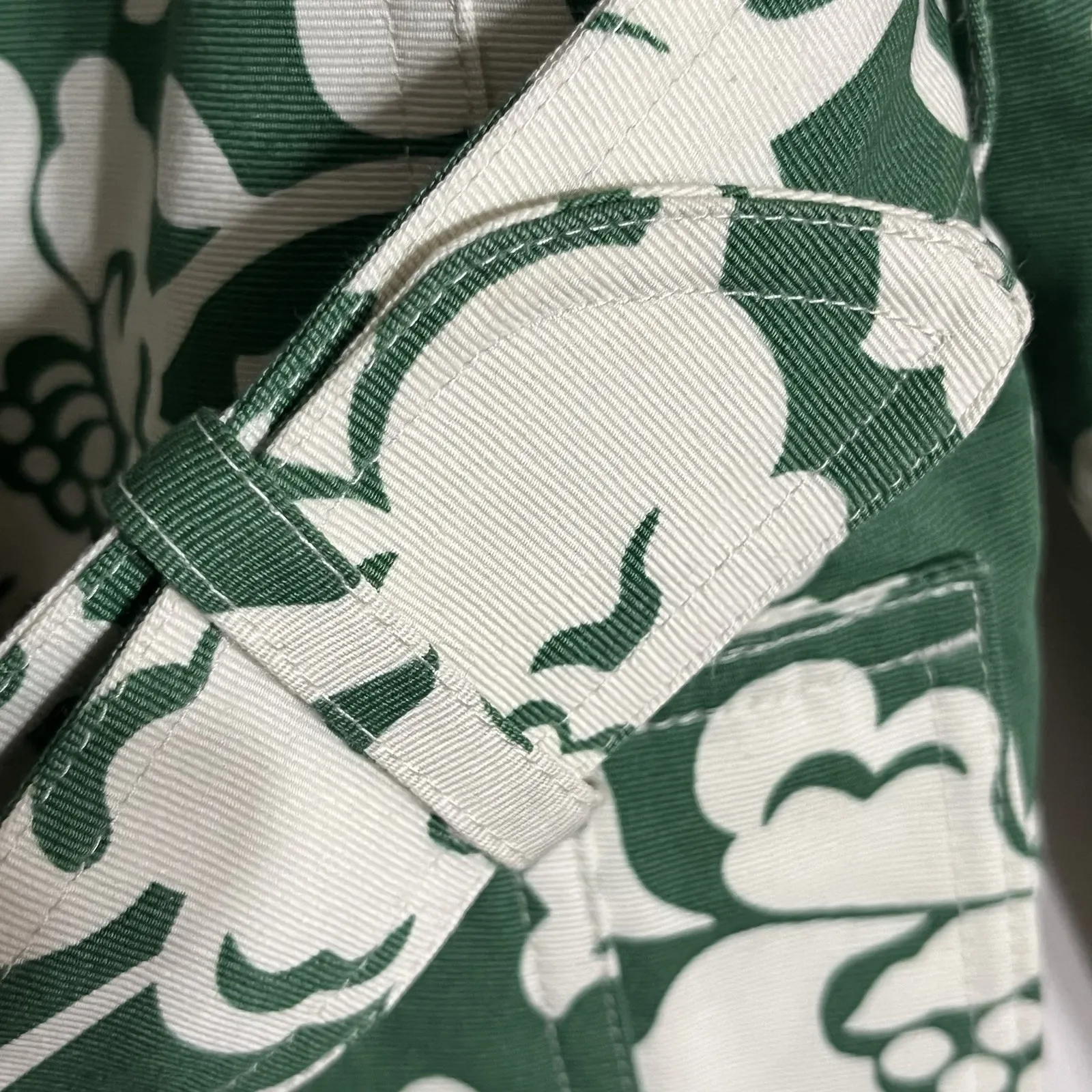 Merona Womens Belted Lined Trench Raincoat Jacket Size XL Green White Floral - Image 6