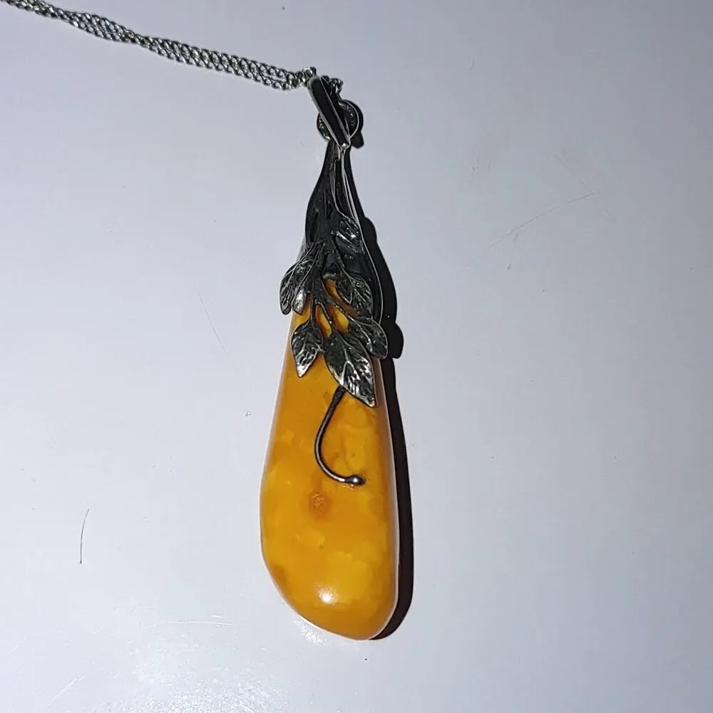 925 Polished Yellow Pendant Necklace Sterling Silver Leaf Design Chain 20 inch - Image 3