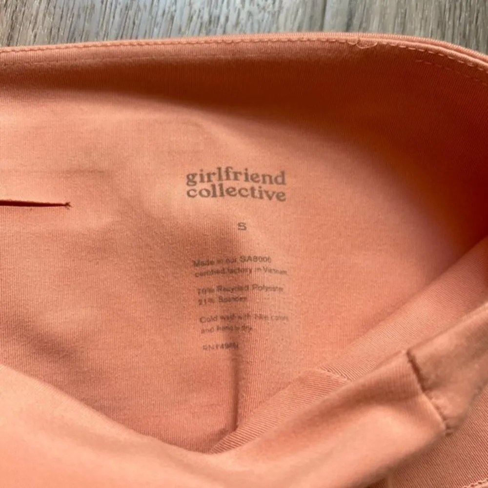 Girlfriend Collective Peach Pink and Indigo Blue Leggings Set Size S - Image 5