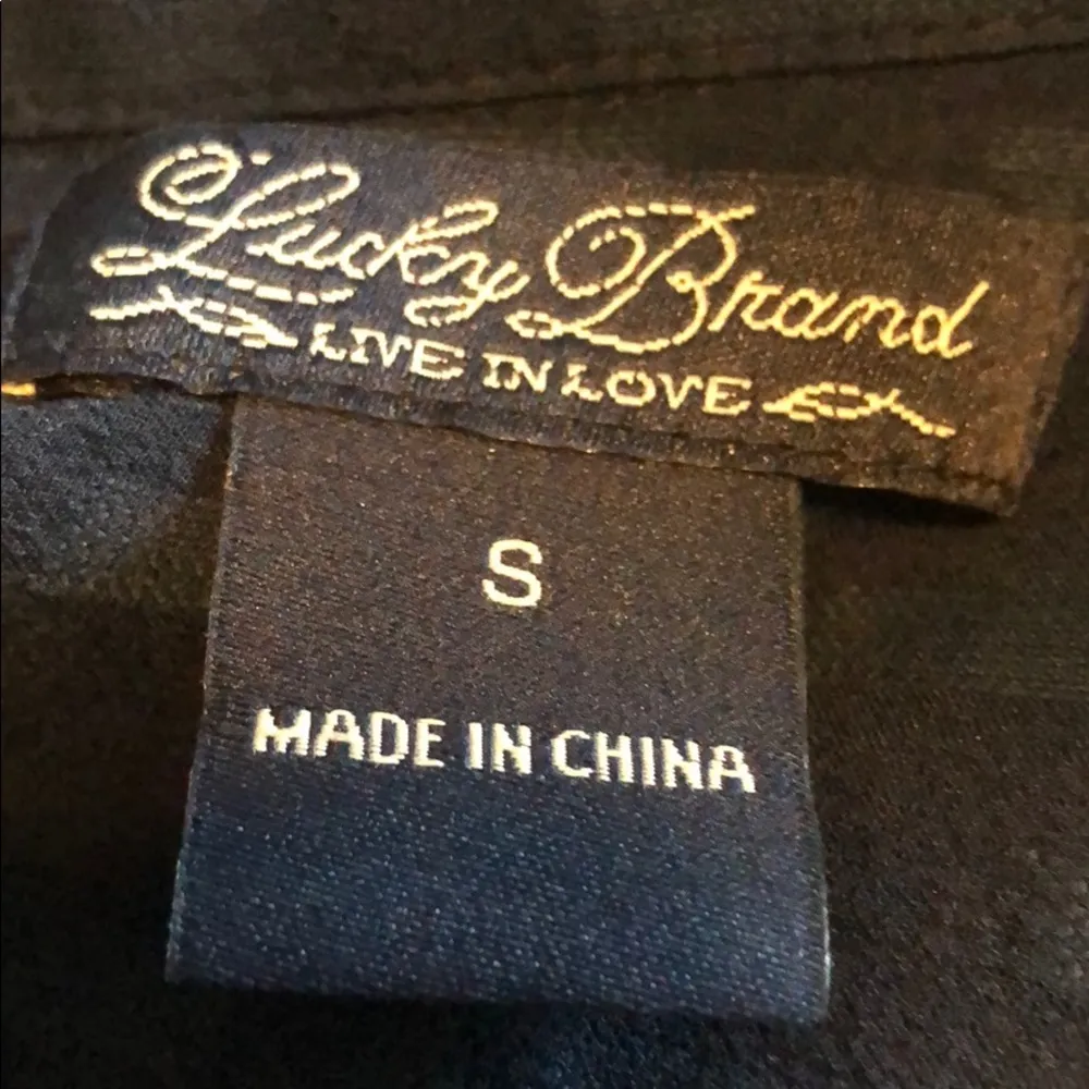 Lucky Brand Sheer navy Blue Blouse, size Petite Small - Image 4