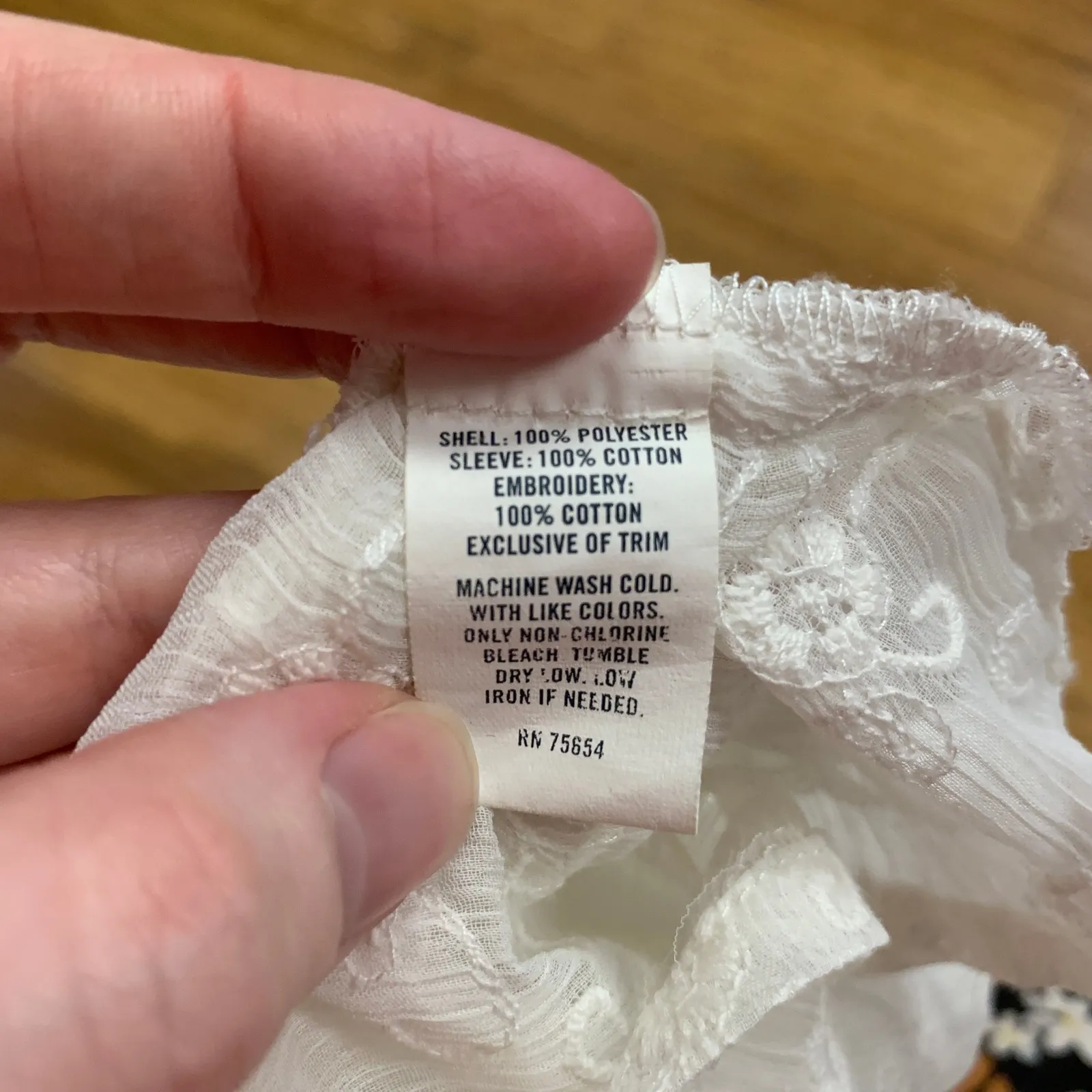 Abercrombie & Fitch White Lace Floral Embroidered Tie‎ Neck Cap Sleeve Top Large - Image 6