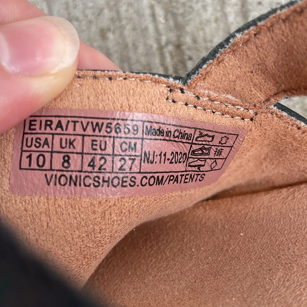 Vionic Eira Leather Backstrap Sandals Black Leopard Print Flats Size 10 - Image 4