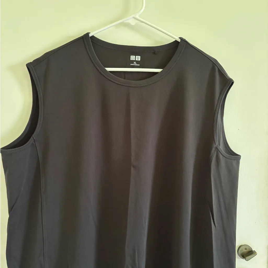 Uniqlo midi dress black simplistic minimalist closet staple 100% cotton - Image 4