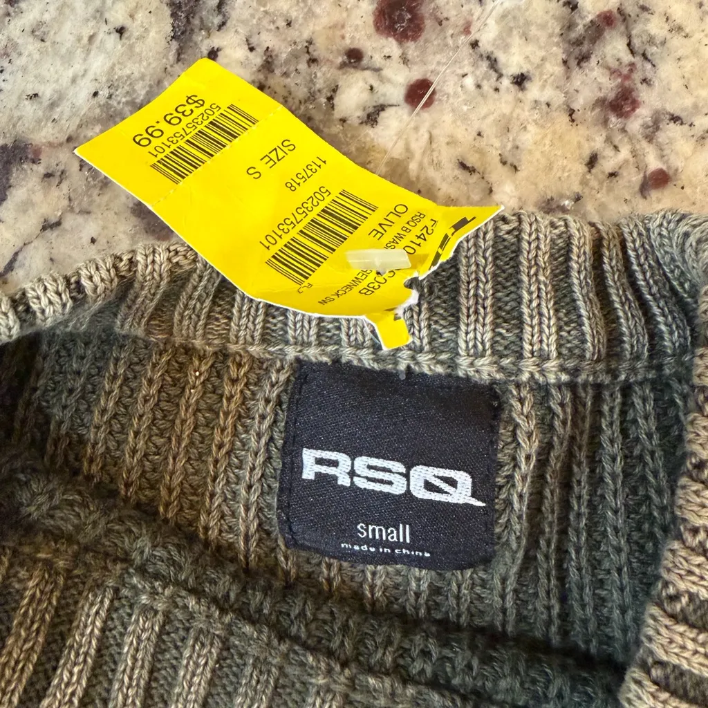 RSQ Women's Olive Green Ribbed Crewneck Sweater - Image 3