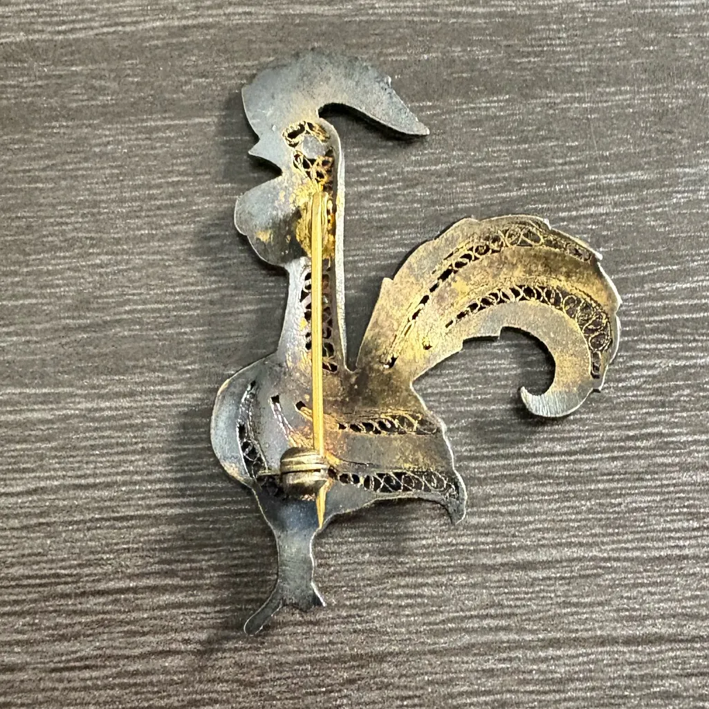 Vintage Filigree Enamel Polka Dots Rooster Brooch Pin - Image 2