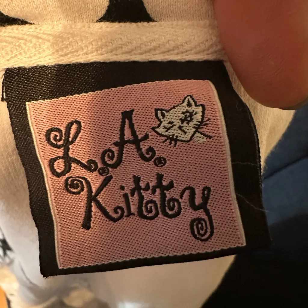 Polka Dot Button - Image 4