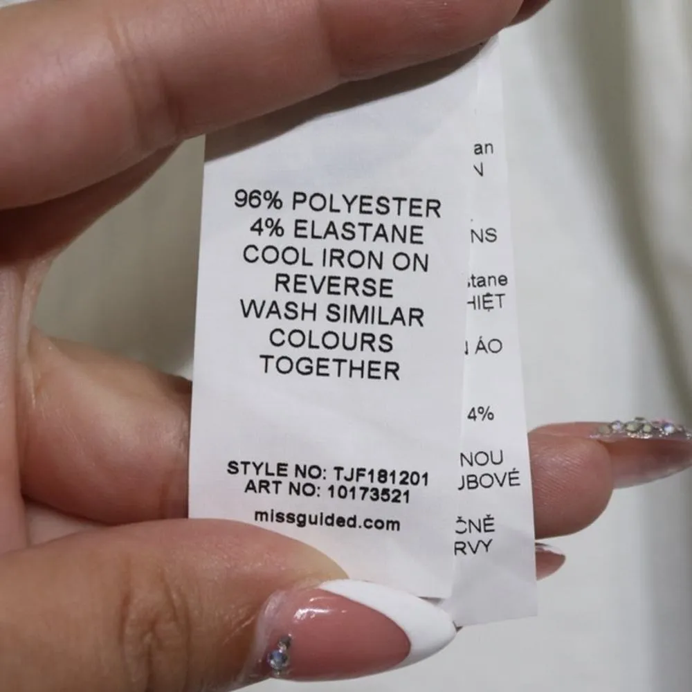 Misguided White Ribbed Collar Top Sz 4 NWT - Image 6