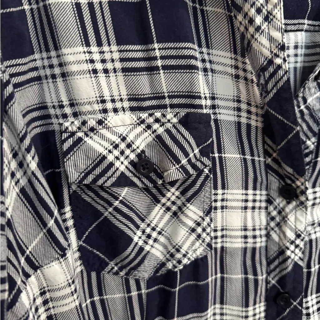 Torrid Challis Button Down Long Sleeve Camp Shirt Blue Plaid Plus Size 2X - Image 4
