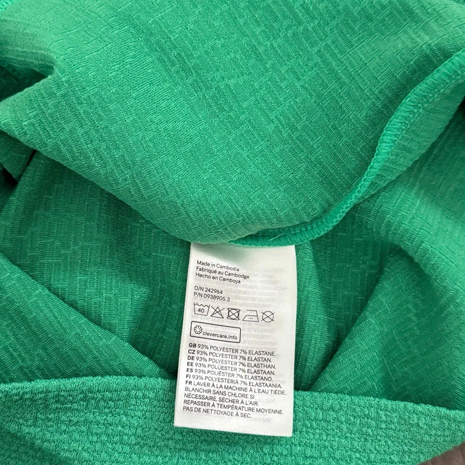 Divided green bodycon mini dress with thigh slit - Image 6