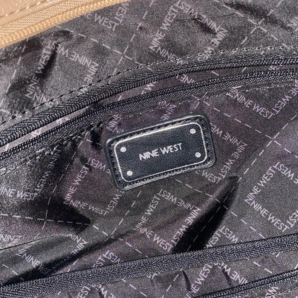 Society Girl Large Tote - Image 7