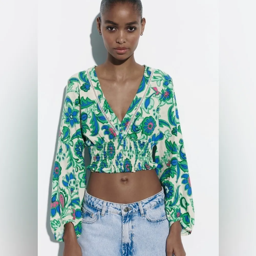 Zara Bloggers Favorite Bohemian V-Neck Floral Print Cropped Linen Blend Top Sz M - Image 6