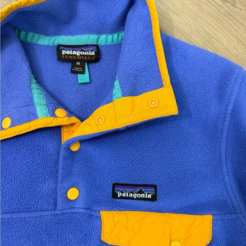 Patagonia Blue Fleece Pullover with Orange Accents - Image 2