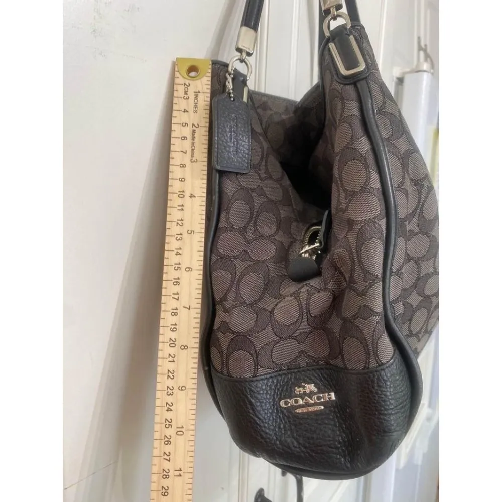 black handbag triple compartment - Image 3