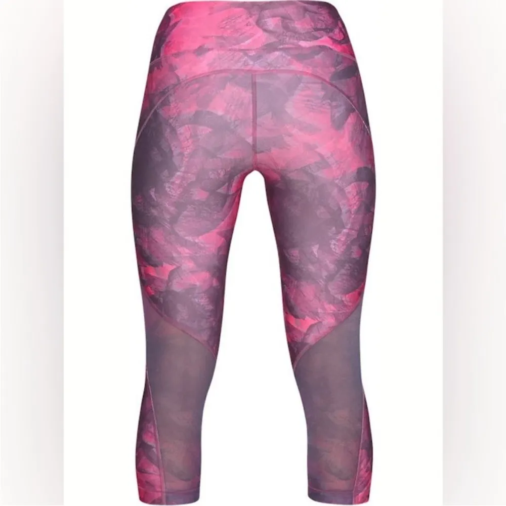 NWT  HeatGear Print Women's Tight Capri Soft Burgundy Silver Size Lg - Image 7