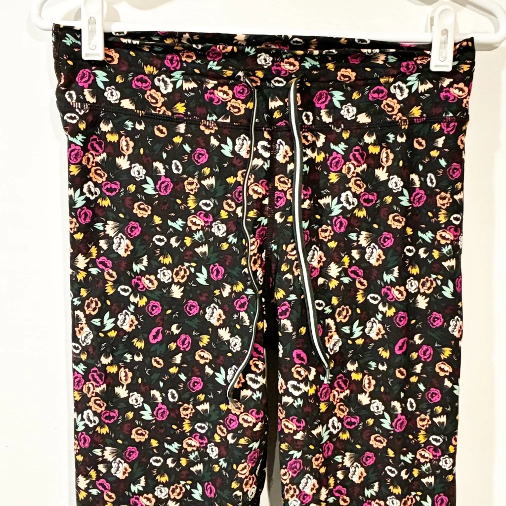 The Upside Gardenia Ruffle Trimmed Floral Print Legging Size 10 - Image 3