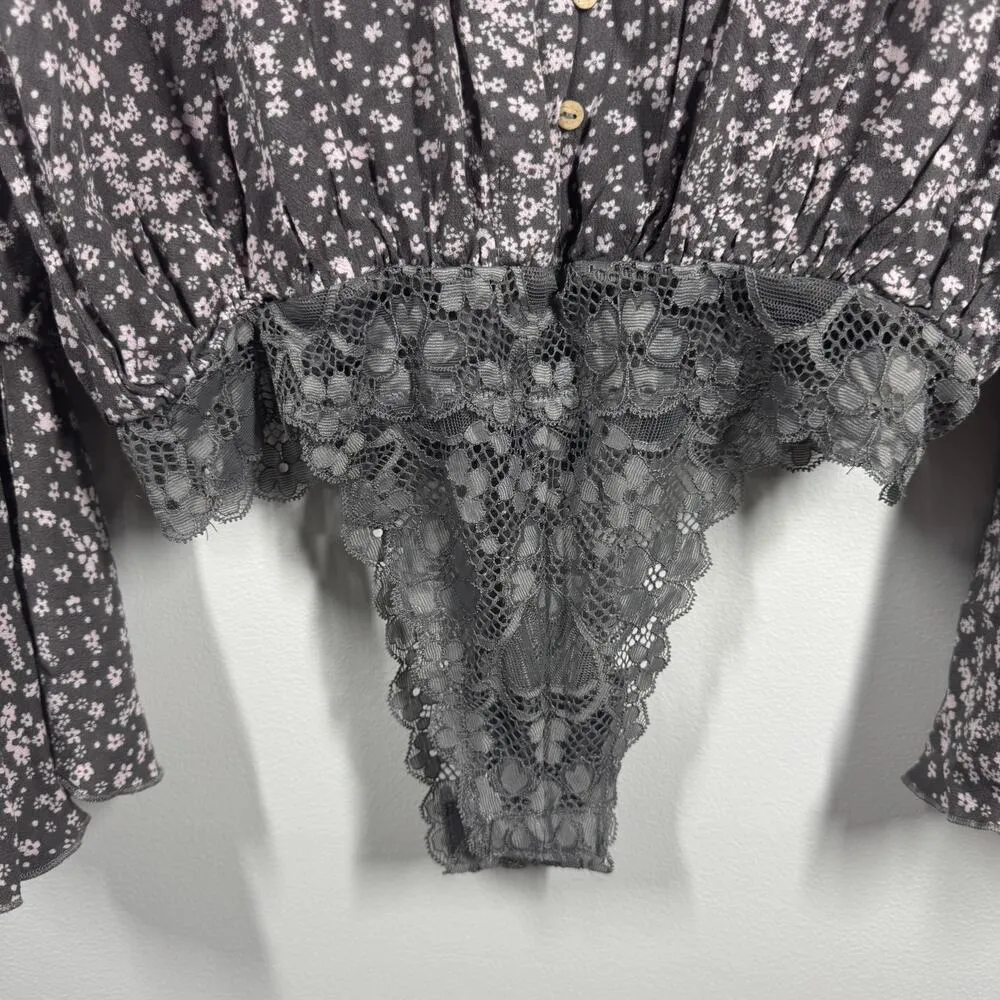 Intimately Free People Bodysuit Women XS Bell Sleeve V - Image 4