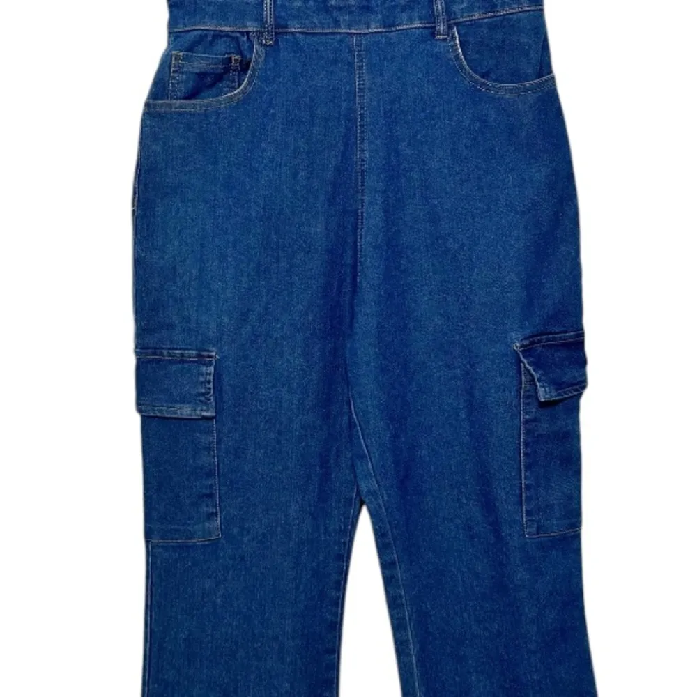Heart & Heels Sweetheart neckline Bootcut cargo denim jumpsuit romper size L NWT Blue Size L - Image 10