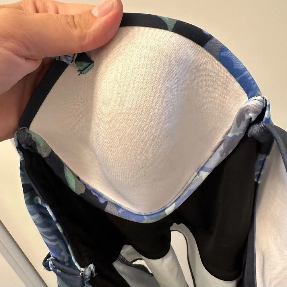 Albion Fit Black and Blue Floral Peplum Tankini Swim Suit Top size Small - Image 9