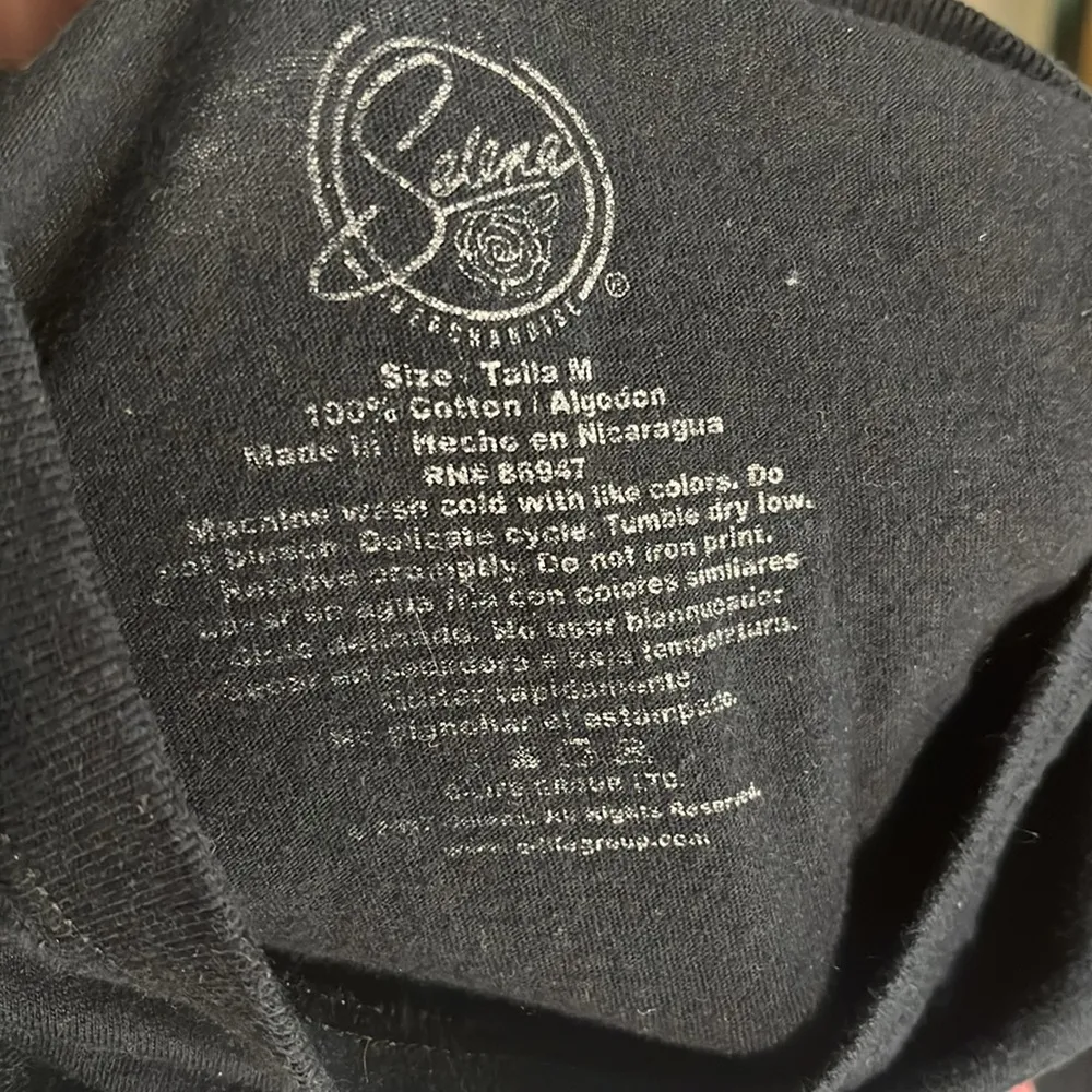 Selena Pop Art Graphic T - Image 3