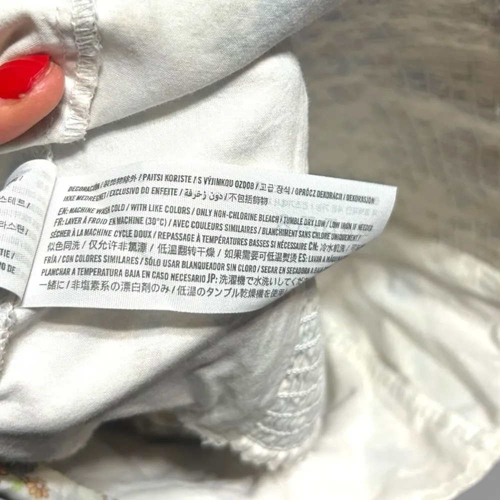 Abercrombie & Fitch Lined Puff Ballon Sleeve Crop Top Floral Keyhole size Medium - Image 8