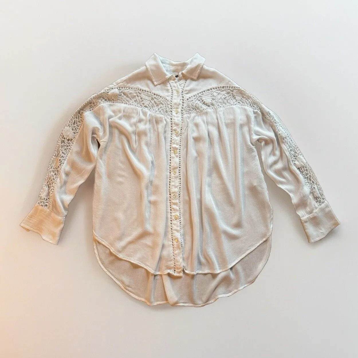 Free People White Gauze Button Down Shirt Katie Bird Crochet Size XS Oversized - Image 3