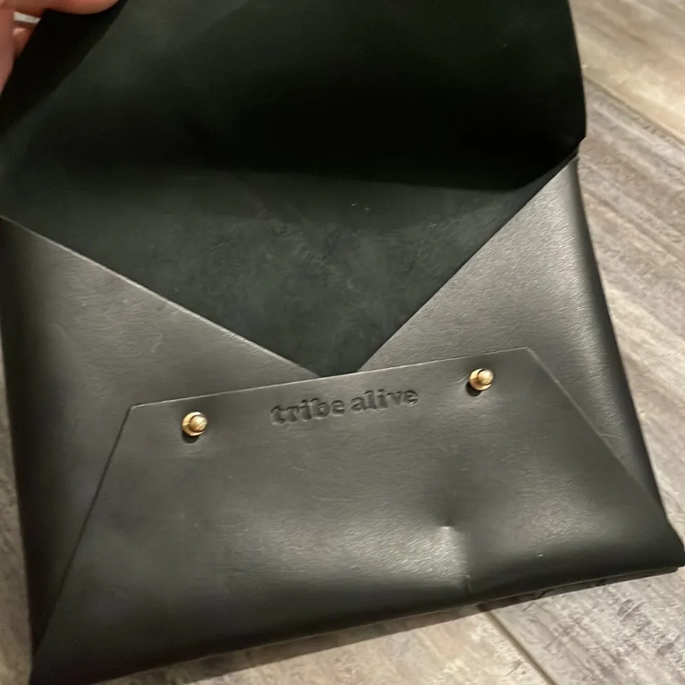 Tribe Alive Leather Clutch - Image 4