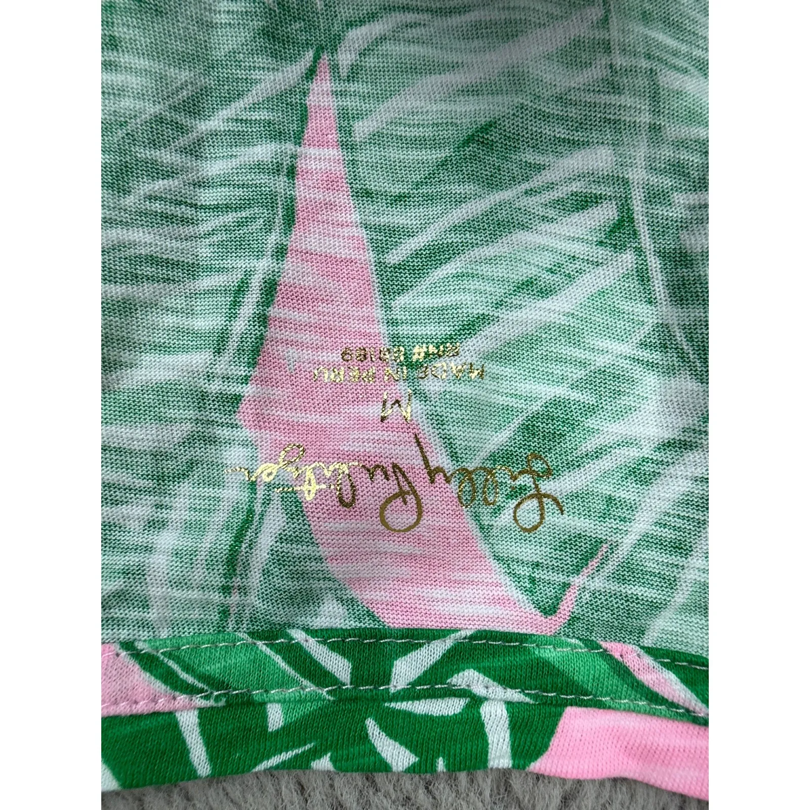 NWT Lilly Pulitzer Ette V-Neck Top Conch Shell Pink‎ Lets Go Bananas Print M - Image 3