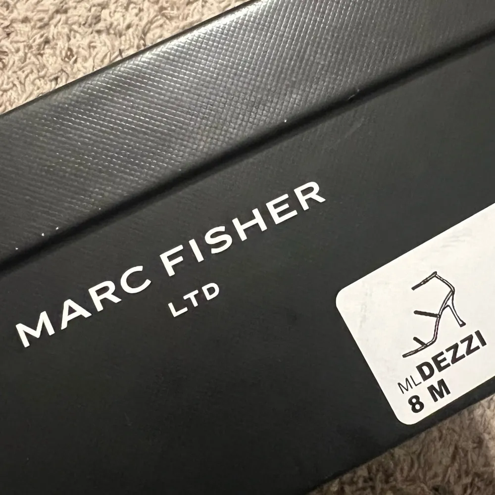 Marc Fisher LTD Dezzi Leather Open Toe Pumps, Black Size 8M New in Box $150 - Image 3