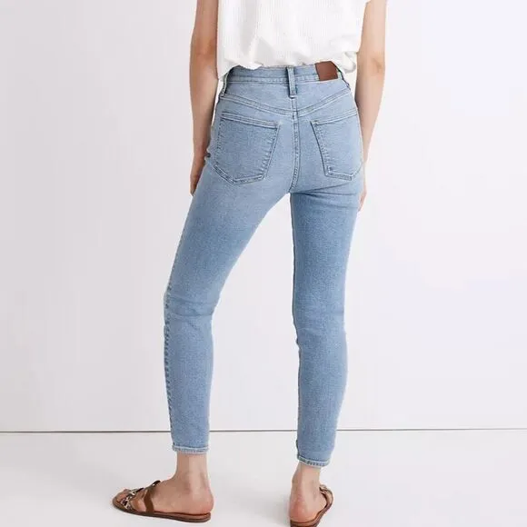 Madewell 11" High-Rise Skinny Crop Jeans‎ Webb wash - Image 4