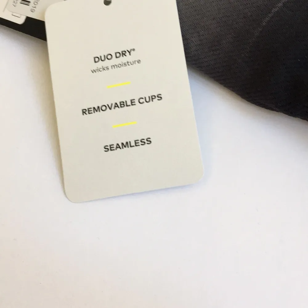 FINAL MARKDOWN NWT ladies champion sports bra small - Image 6