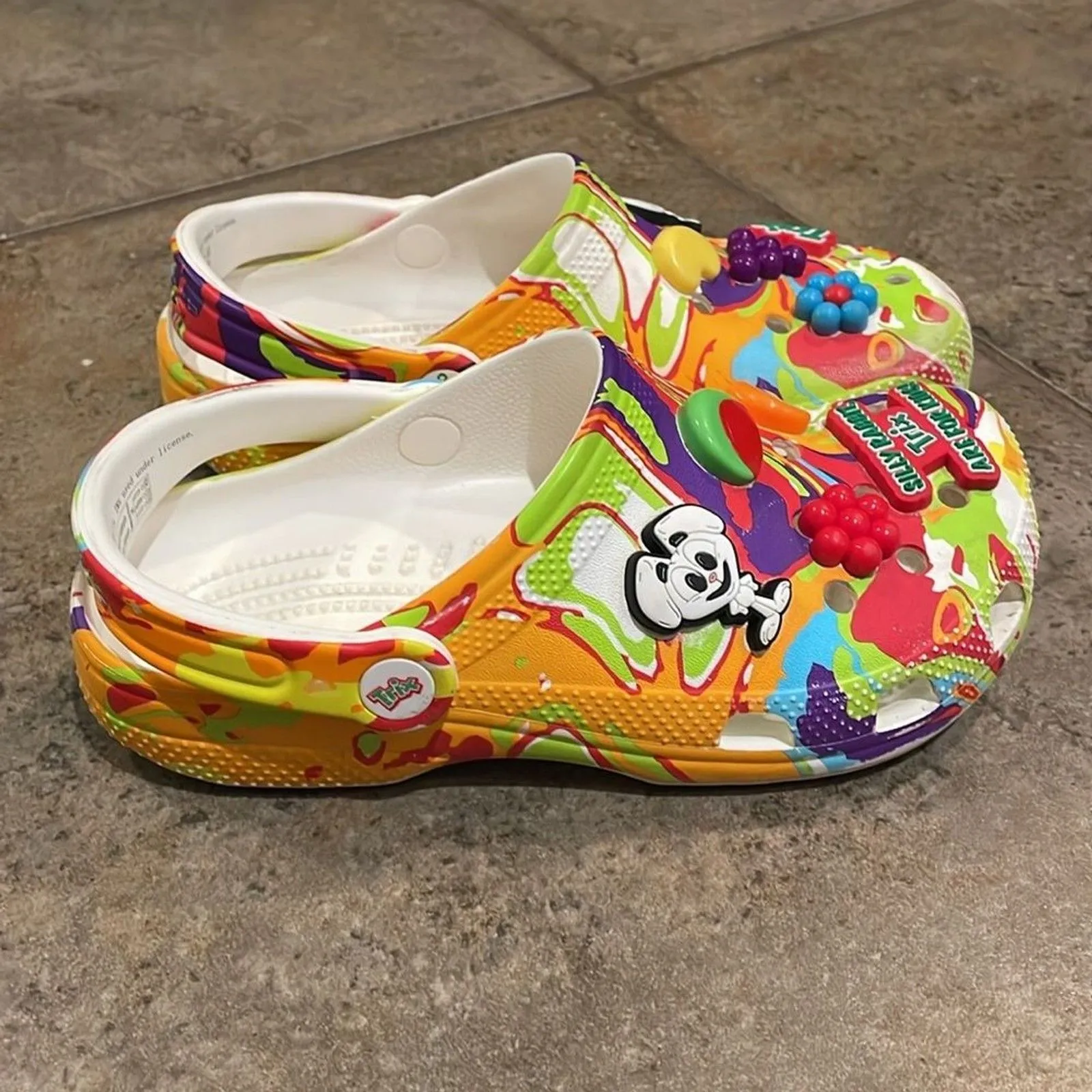 CROCS x Trix Classic Clog Shoe Unisex Size J4 and Womens 6 Limited Edition - Image 10