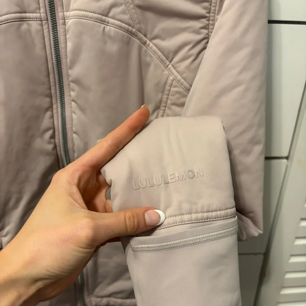 Lululemon Dynamic Movement Jacket Pale Pink - Image 4