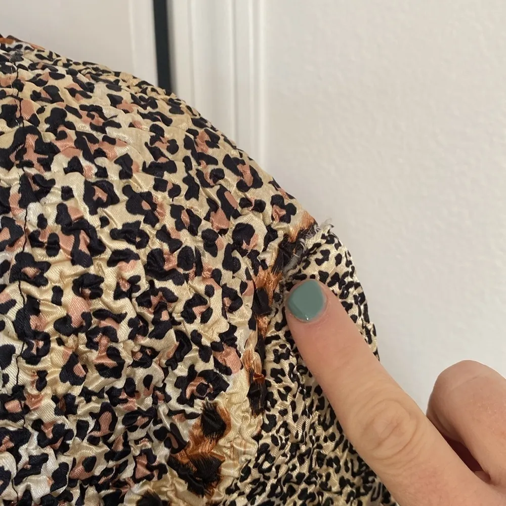 Analogy animal print button up jacket. Black - Image 4