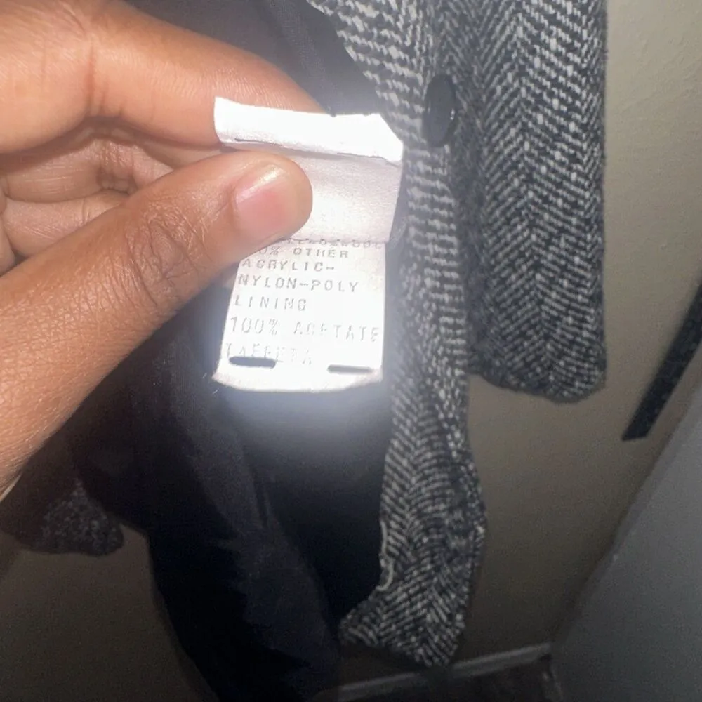 Leslie Fay Womens‎ Medium Black White Herringbone Tweed Button Front Coat Jacket - Image 9