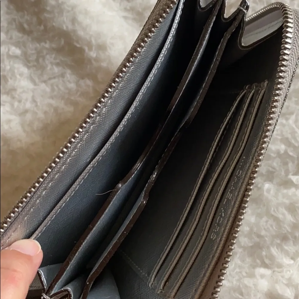 Michael Kors  Phone Wallet - Image 3