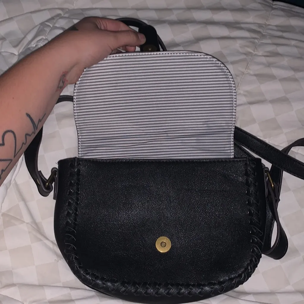 G.H. Bass & Co. Black Mini Purse With Button Closure - Image 3