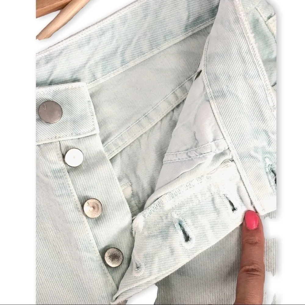 NWOT - J Brand - Gracie High Rise Short - 26 - Image 4