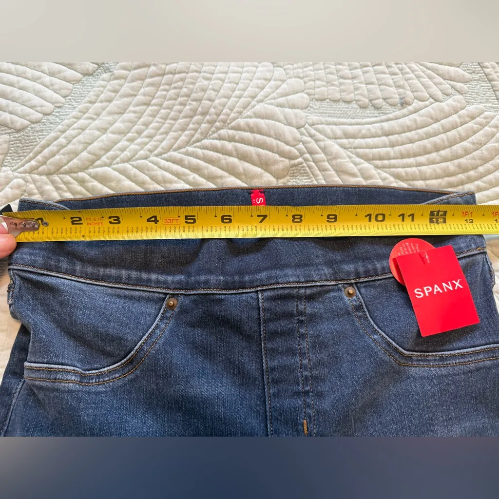 Spanx Distressed Ankle High Rise Pull On Skinny Jeans size S/P - Image 13