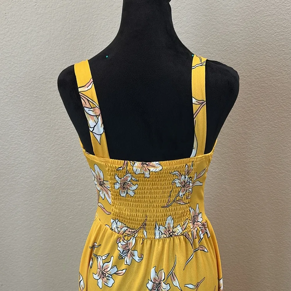 Yellow maxi dress with floral print, V-neck top and side split - Image 6