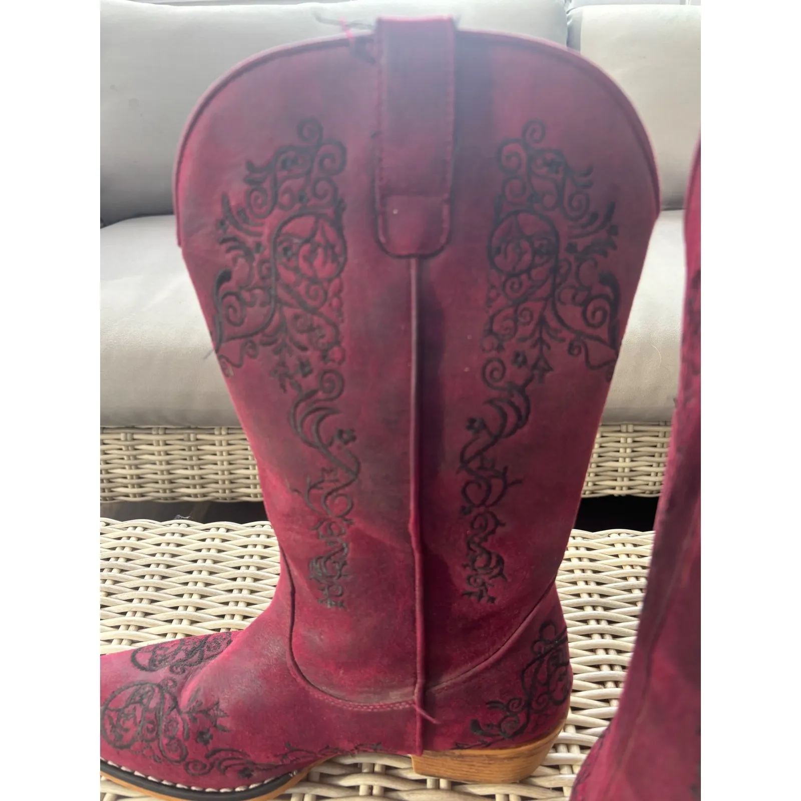 Roper Riley Scroll Embroidered Faux Leather Cowboy Boots 8.5 country concert Red - Image 2