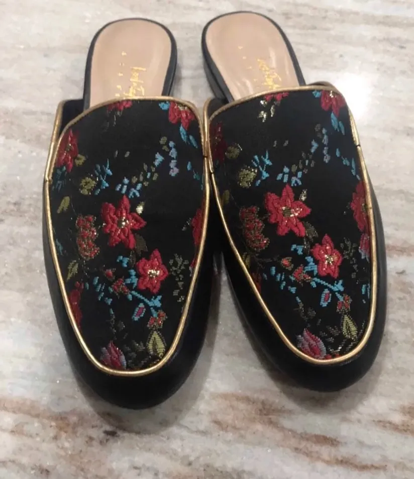 Lord & Taylor Embroidery Mules - sz 6.5 - Image 6