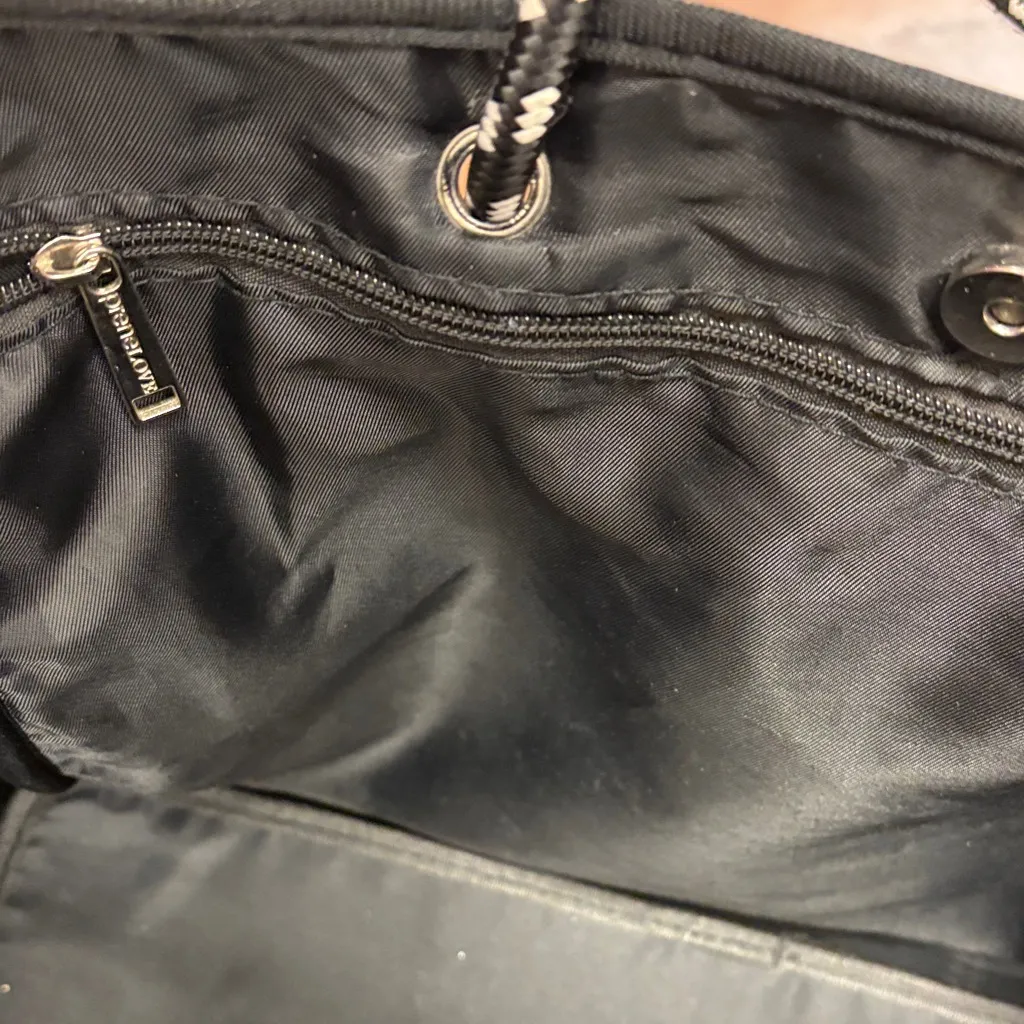 Prene love Black and Pink Women's Tote Bag - Image 9